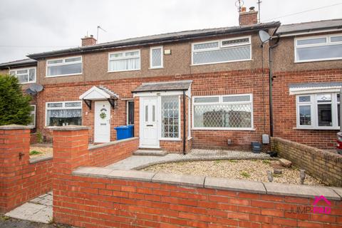 2 bed property, in Grisedale Avenue, £169,000