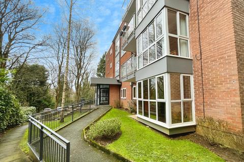 1 bed property, in Mersey Road, £100,000