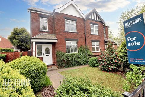 3 bed property, in Barnsley Road, £190,000
