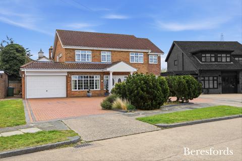 4 bed property, in Sherwood, £1,250,000