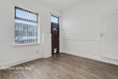 2 bed property, in Anchor Place, £95,000