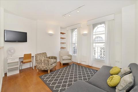 3 bed property, in York Way, £950,000