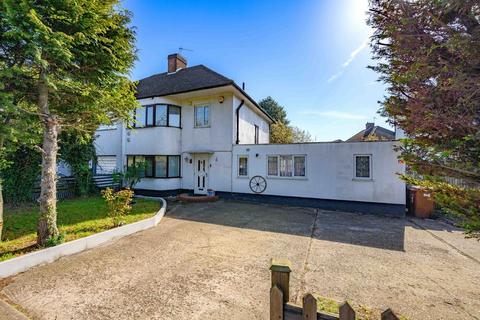 4 bed property, in West View, £550,000