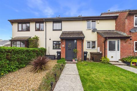 2 bed property, in Berkeley Close, £259,950