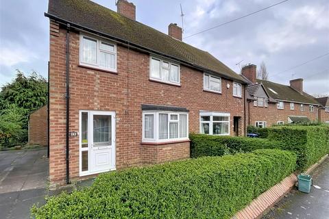 3 bed property, in Guy Road, £330,000