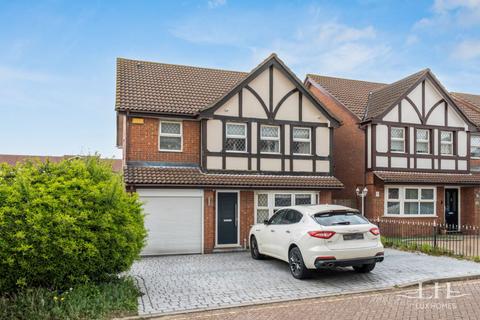 4 bed property, in Felipe Road, £600,000
