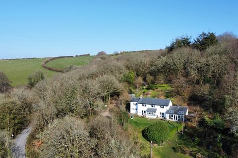 3 bed property, in Lynton, £650,000
