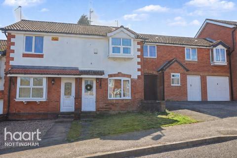 2 bed property, in Hazelbank Avenue, £170,000