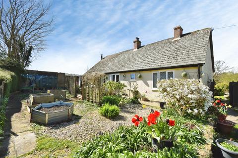 3 bed property, in West Street, £425,000