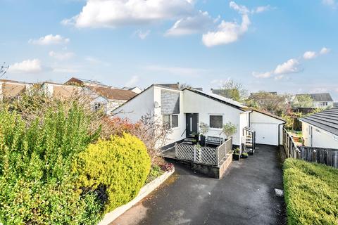 2 bed property, in The Brendons, £299,000