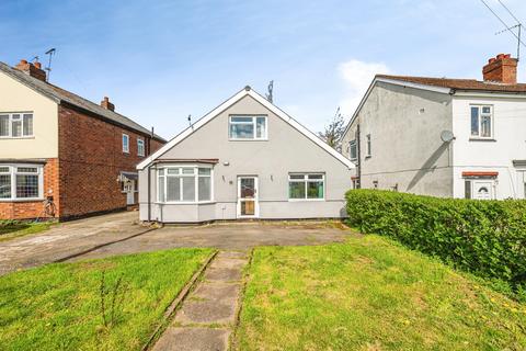4 bed property, in Trysull Road, £365,000