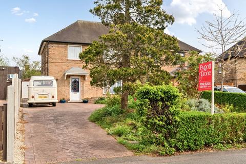 3 bed property, in Wollaton Vale, £289,950