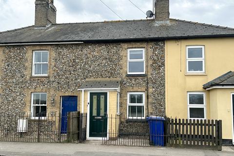 2 bed property, in Burwell Road, £215,000