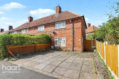 2 bed property, in Olton Avenue, £200,000