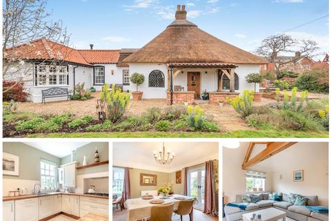 4 bed property, in The Thatched Cottage, £550,000