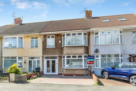 3 bed property, in Stoneleigh Crescent, £440,000