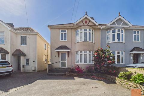3 bed property, in Tresawls Road, £180,000