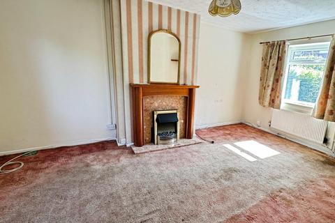 3 bed property, in Beechen Drive, £315,000