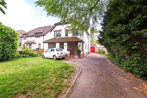 5 bed property, in Cull Lane, £585,000