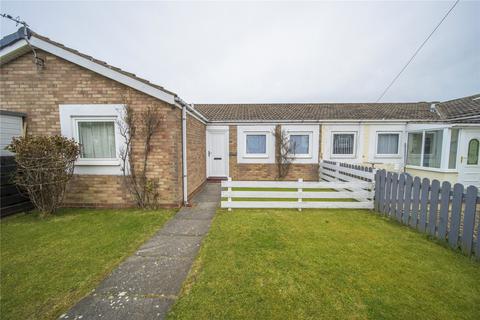 1 bed property, in 77 Longstone Park, £130,000