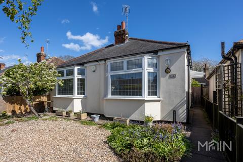 2 bed property, in St. Denys Road, £325,000