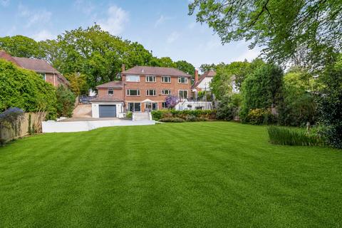 5 bed property, in Constitution Hill Road, £875,000
