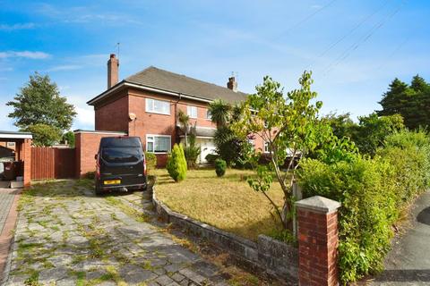 3 bed property, in Moorhouse Avenue, £165,000