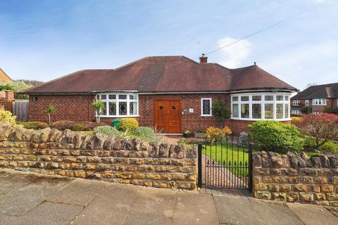 2 bed property, in Hall Drive, £640,000