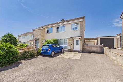 3 bed property, in Critchill Road, £325,000