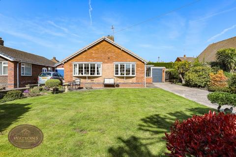 3 bed property, in Pinfold Road, £375,000