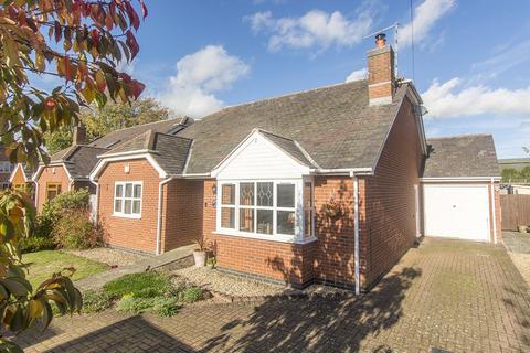 3 bed property, in Lutterworth Road, £375,000