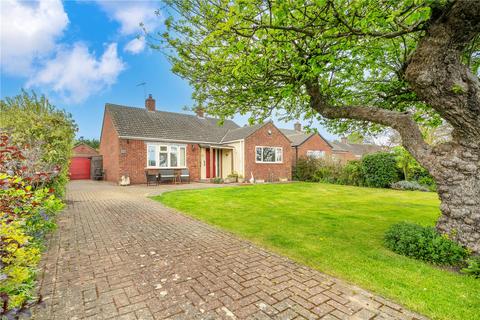 2 bed property, in East Street, £275,000
