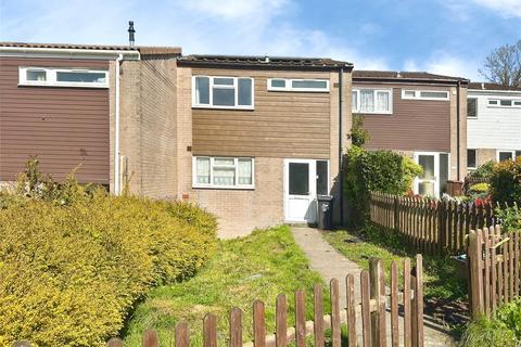 3 bed property, in Hillside Park, £150,000