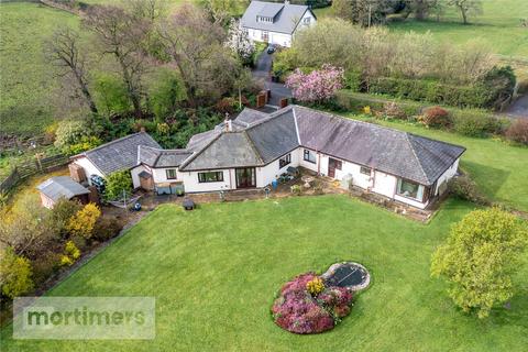 3 bed property, in Showley Road, £750,000