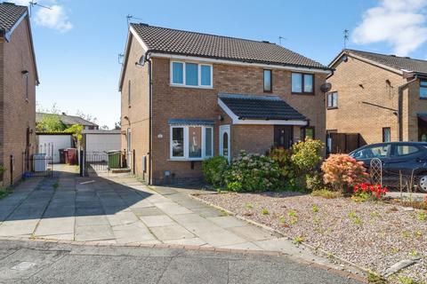 2 bed property, in Claughton Avenue, £160,000