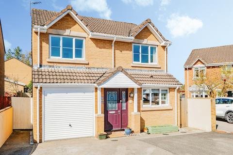 4 bed property, in Ysbryd-Y-Coed, £365,000