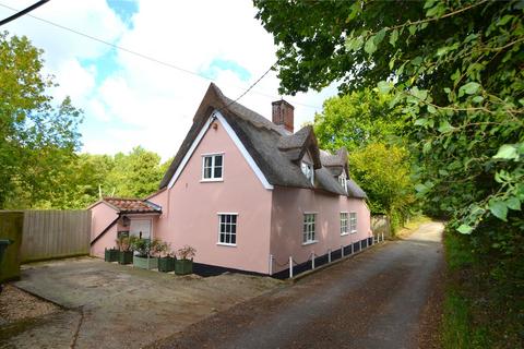 3 bed property, in Sternfield, £475,000