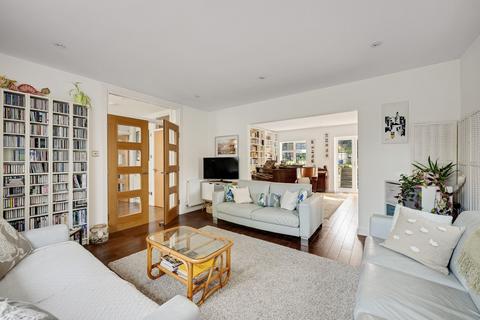 5 bed property, in Elmstead Lane, £1,250,000