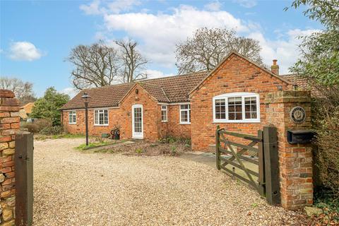 4 bed property, in Stonesby Road, £600,000