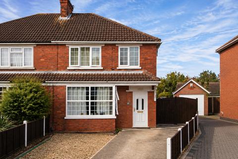 3 bed property, in Melbourne Avenue, £125,000