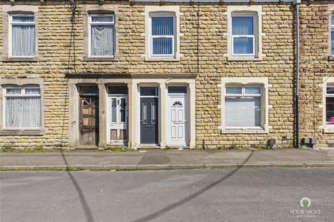 3 bed property, in Gladstone Street, £82,500