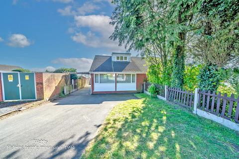 4 bed property, in Viewfield Avenue, £180,000