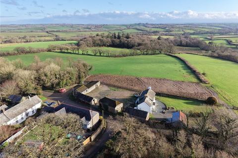 4 bed property, in Egloskerry, £195,000