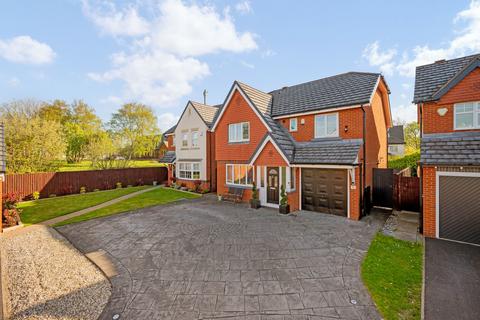 4 bed property, in Parkside Avenue, £340,000