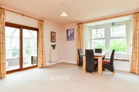 7 bed property, in Newhaven Road, £1,000,000