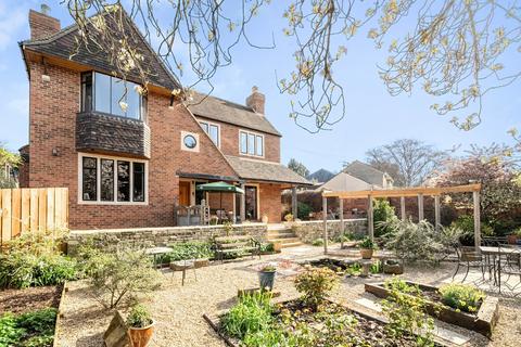 4 bed property, in Cainscross Road, £1,250,000