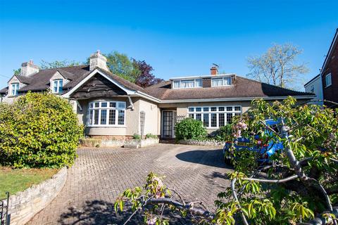 3 bed property, in California Road, £510,000