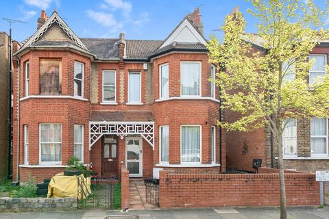 3 bed property, in Lambert Road, £950,000