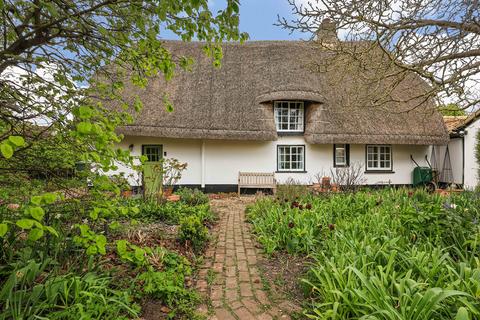 4 bed property, in Station Road, £700,000