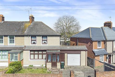 3 bed property, in Beech Road, £425,000